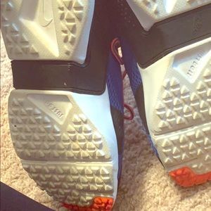 Huarache blue and orange 6 Y